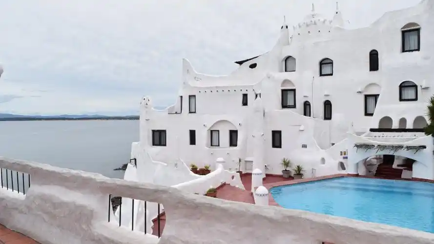 壁纸 里约,房屋,白色,旅馆,海 5120x2880 uhd 5k 高清壁纸, 图片