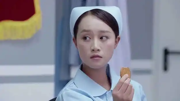 蓝盈莹原来你还在这里和弟媳抢男友实力演绎百变娇娃