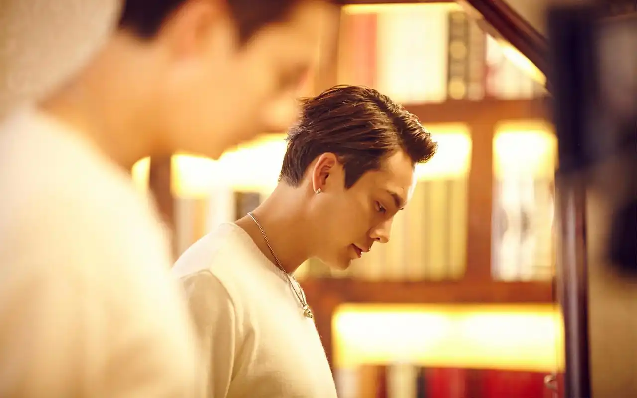 偶像男神陈伟霆呆萌霸气写真电脑壁纸下载