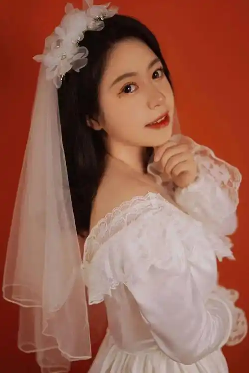 我要脱单1182长相大气皮肤白嫩的杭州mm感性而文艺从事基层政府工作