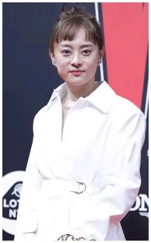 孙俪41岁换发型,颜值飙升!生图曝光,豪门气质,绝美!