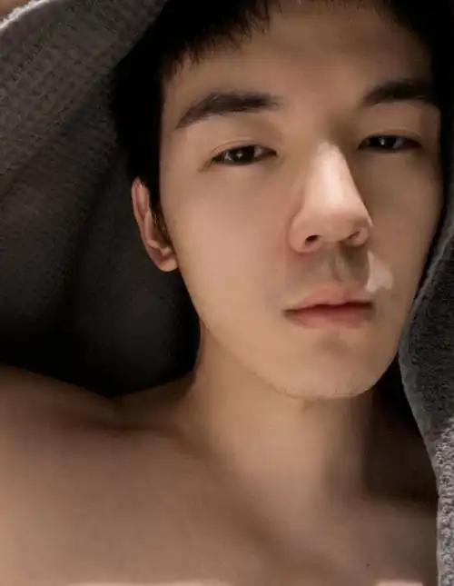 仝卓翻唱映山红传承经典创下纪录