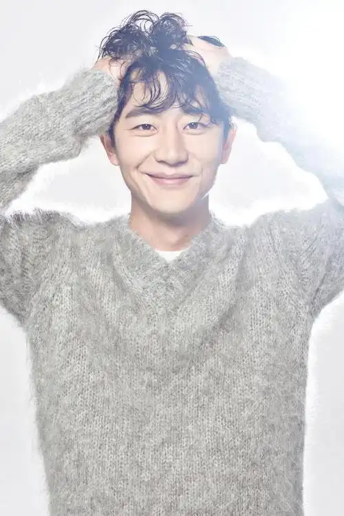 如果一定要给当代男演员排个名,我会选一个存在感很低,几乎没有娱乐