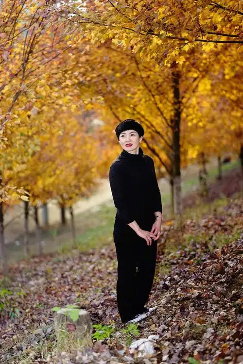 环境人像外拍----枫叶林中的俏佳丽!-中关村在线摄影论坛