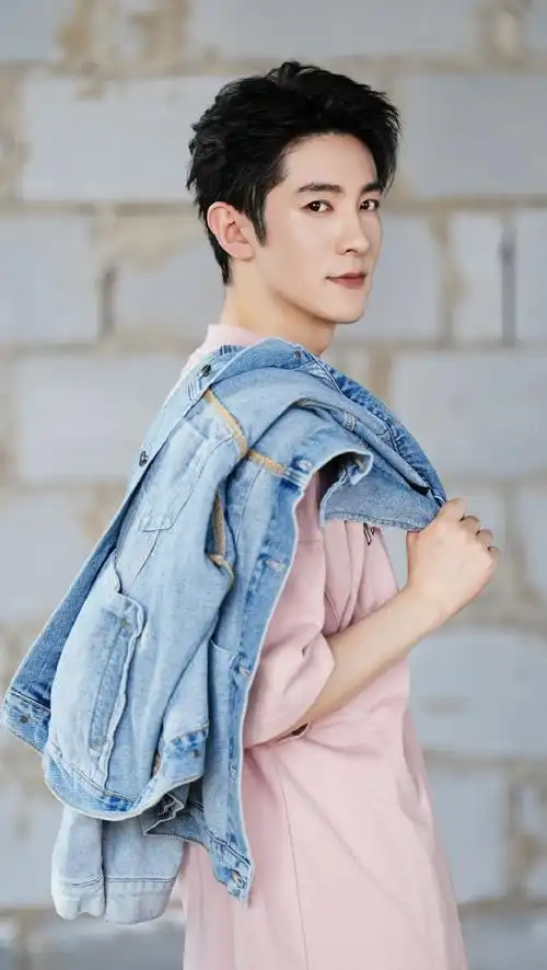 季肖冰1102生日快乐