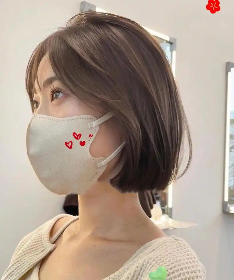 "青春感瘦脸减龄的日系波波头 年轻8岁 减龄显脸小的短发发型推荐～剪