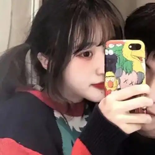 2020最火甜蜜真人情侣头像