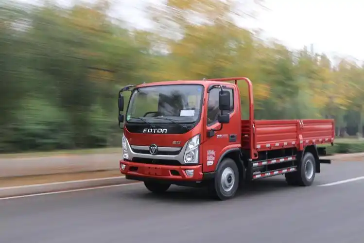 重装上阵试驾奥铃新捷运