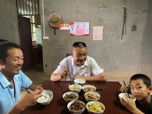 "群众的需要,就是我的价值所在"——江西省高安市南山村第一书记田智