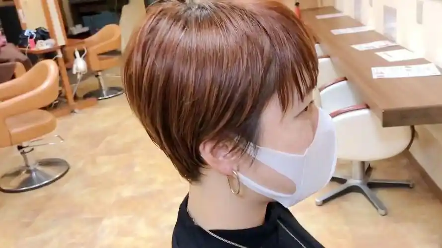 37岁女性齐肩发尝试半盖耳短发英俊式减龄气质真好