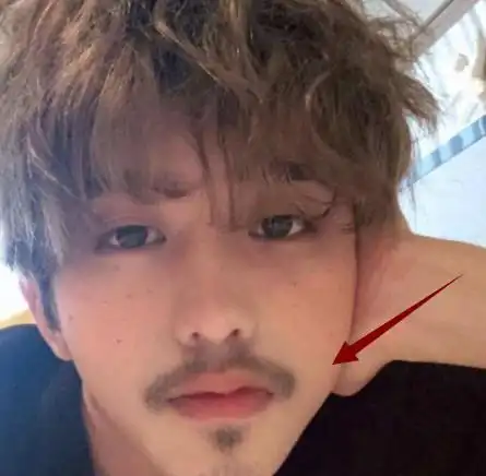 谁还敢说蔡徐坤娘看了他的胡子照网友太man了吧