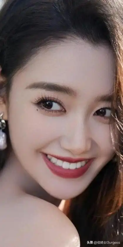 蒋依依高质量写真