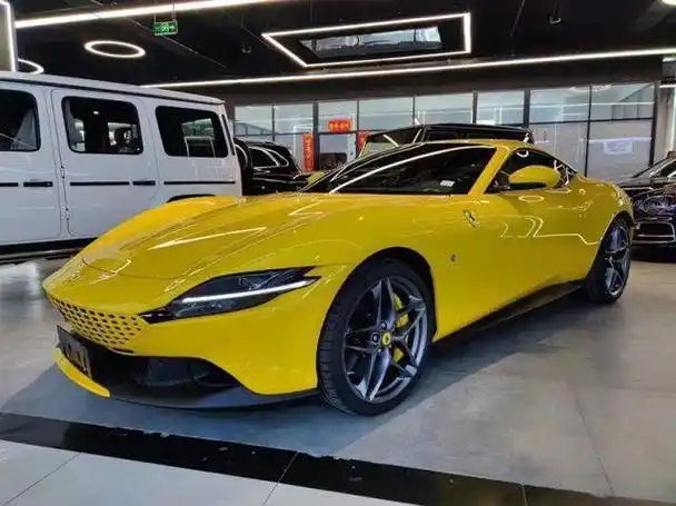 法拉利roma黄色现车最低售价230万最低提车