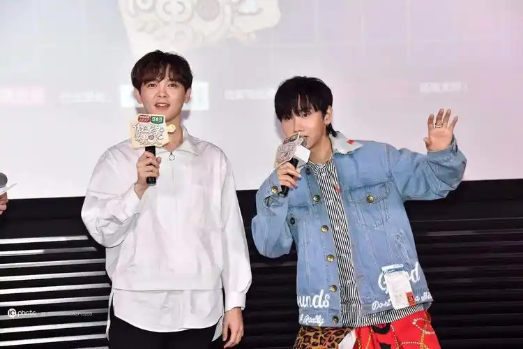 综艺做家务的人媒体见面会尤长靖汪苏泷互相揭短真是中国好室友