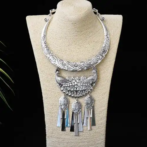苗族项圈民族风特色苗银舞台侗族节日配饰休闲独特项链女士吊坠三层