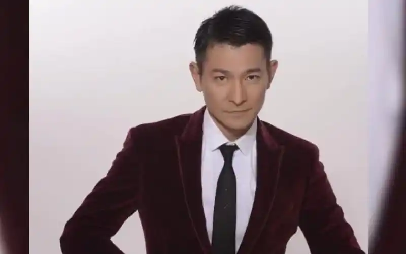 天王刘德华帅屌了