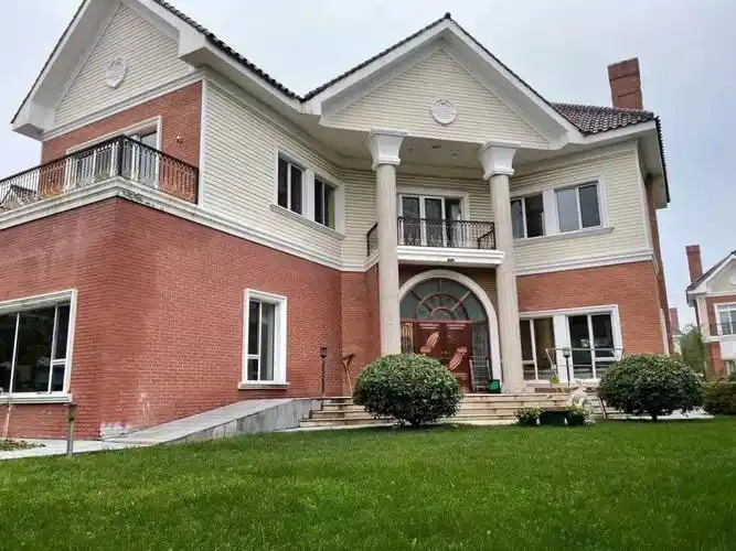 中央别墅区莱蒙湖独栋北京豪宅