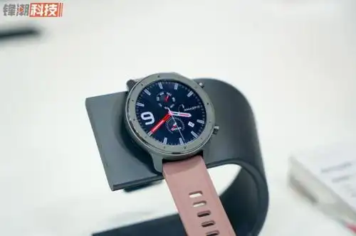 华米gtr智能手表图赏:24天续航,检测你的身体健康