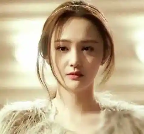 4月1日,愚人节当天,法院官方宣布郑爽名下已无财产可供执行,这一消息