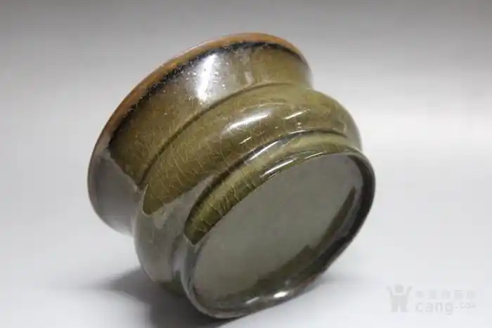 南宋溪口官窑渣斗