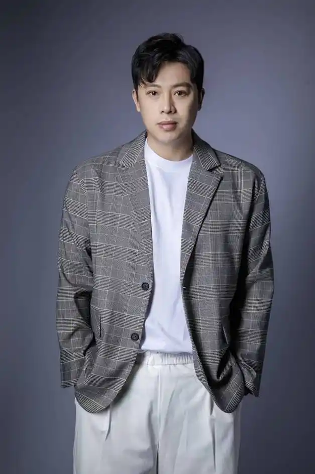 实力歌手金润吉 倾情演绎电影《深海危机》宣传推广曲《空荡荡》|歌曲