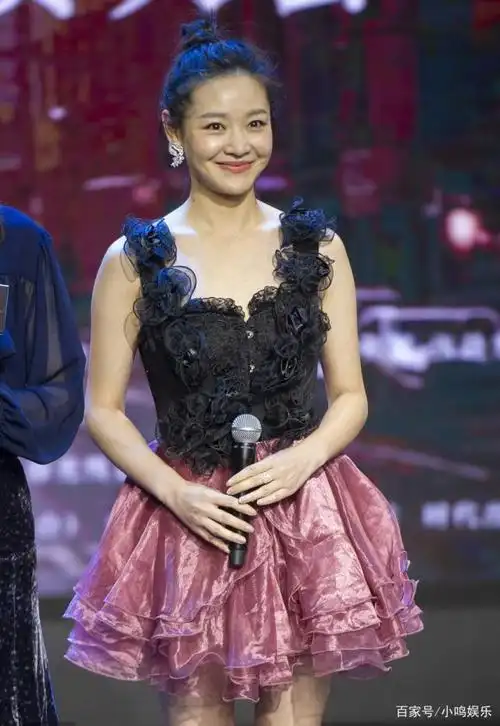 王维维,中国内地女演员,毕业于上海戏剧学院导演系本科!