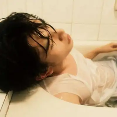 文艺男照片帅哥头像 高清好看的帅哥文艺微信头像图片_男生头像_美头