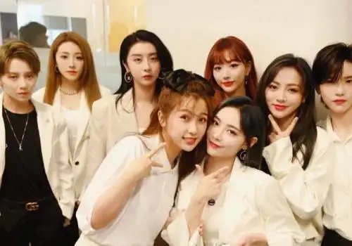 非日常派对12期节目12个主题派对预计上线时间8月底