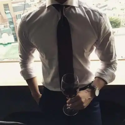 软锦霸道总裁正装超man男生头像