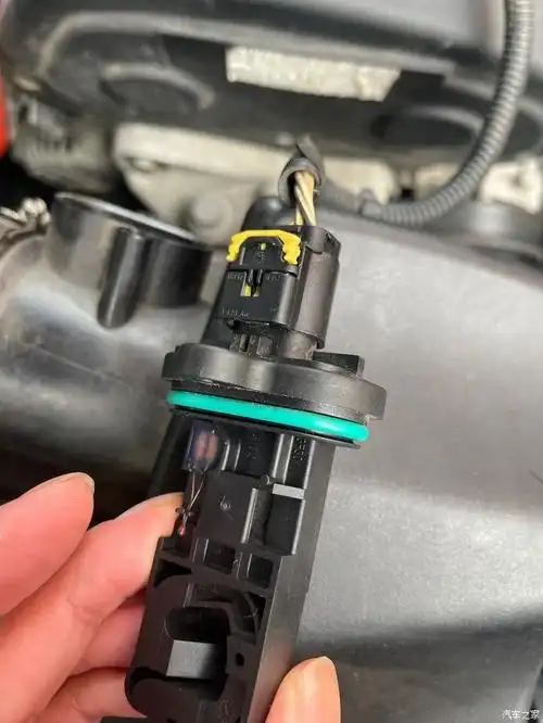 【图】12款老科换空气流量计_科鲁兹论坛_汽车之家论坛