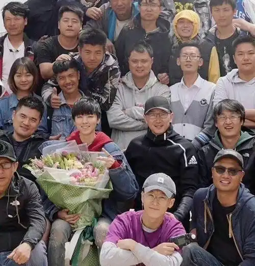 王俊凯电影749局人物海报#王俊凯《749局》人物海报释出马山新造型图