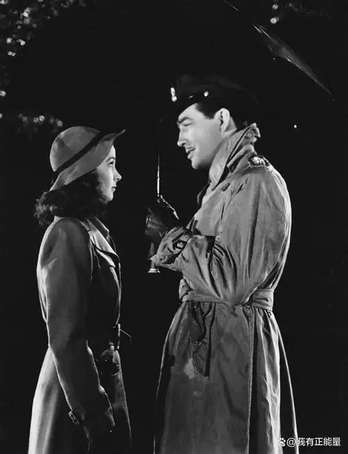 1940年,《魂断蓝桥》费雯丽与罗伯特泰勒的剧照