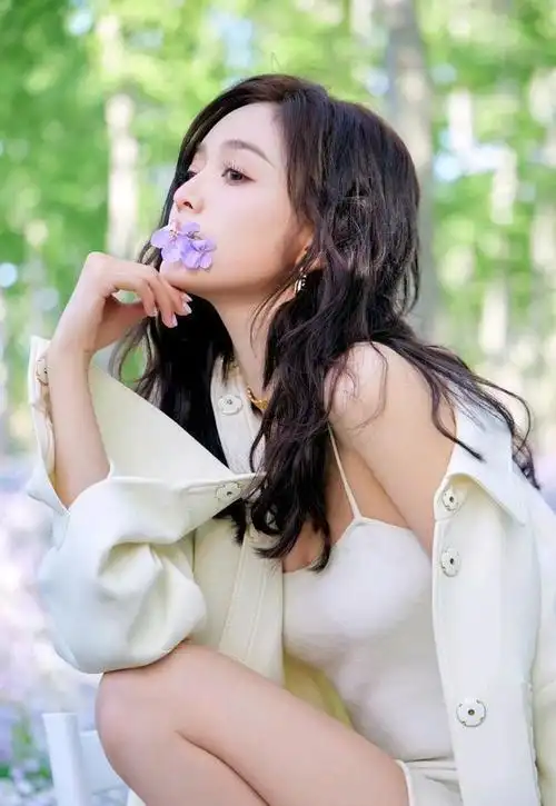 吴宣仪美图分享