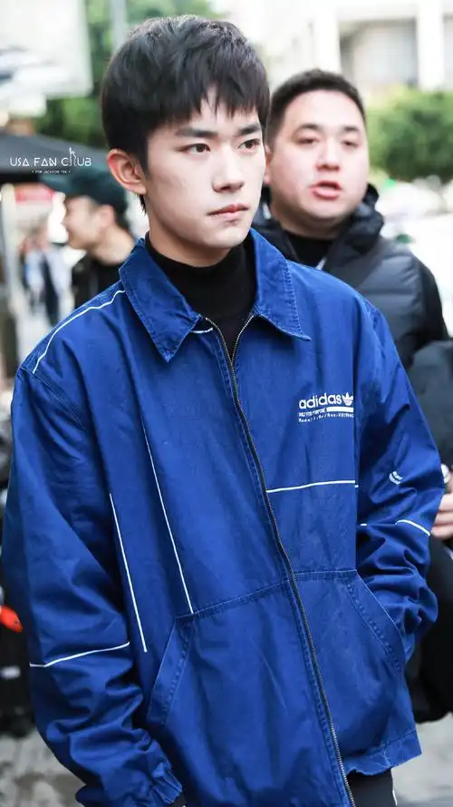 易烊千玺 #tfboys 美国洛杉矶行程路透 高清