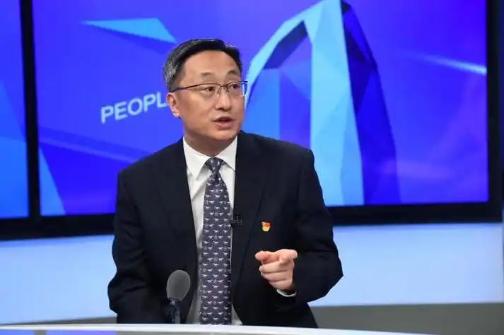 陈思清卸任工行董事长,执行董事后,工行还有3位执行董事,即廖林和张