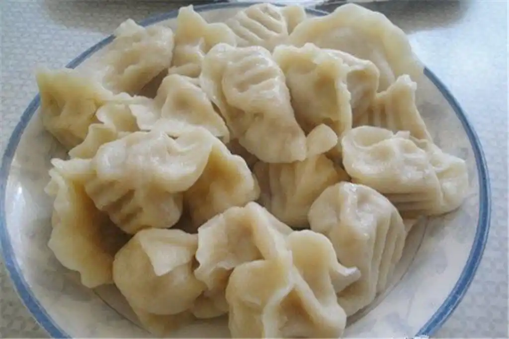 培训动态 美味美食培训 培训内容1,东北饺子的系统讲述;  2,东北饺子