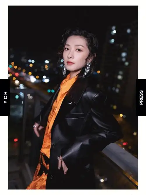 ychstar万茜in束腰轮廓皮质大衣