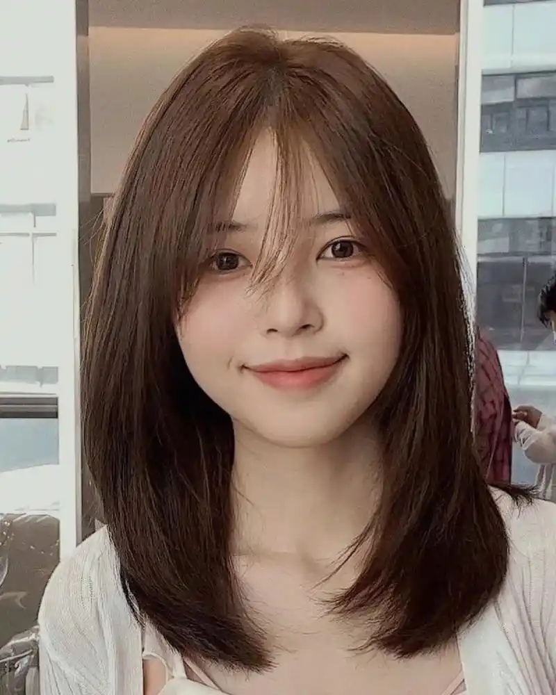 适合方圆脸女生都可以剪的层次感锁骨短发