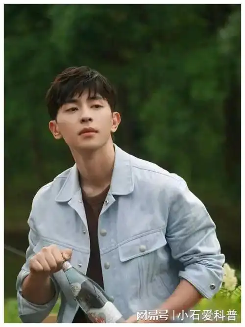 网易首页>网易号>正文申请入驻>总的来说,邓伦是一位非常优秀的演员和