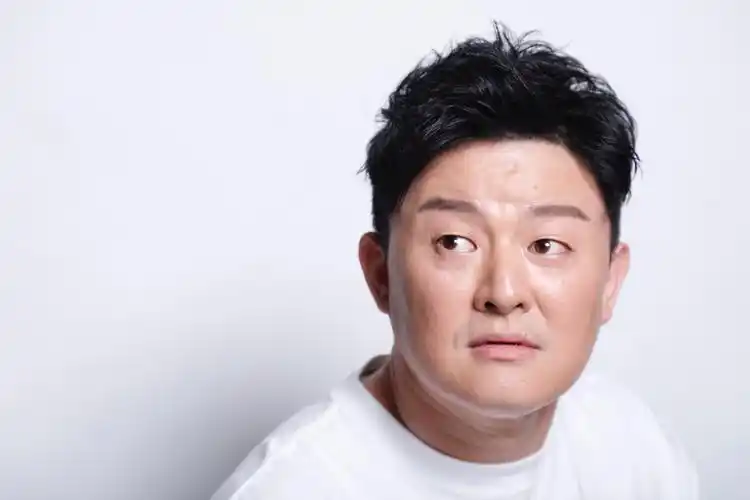 内地青年影视演员, a target="_blank" href="/item/中央戏剧学院