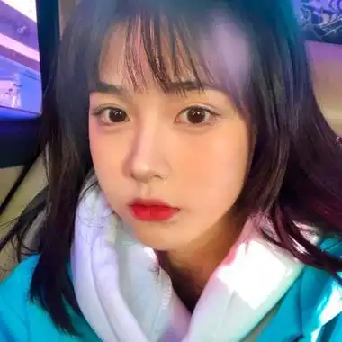 网恋女生照一套头像