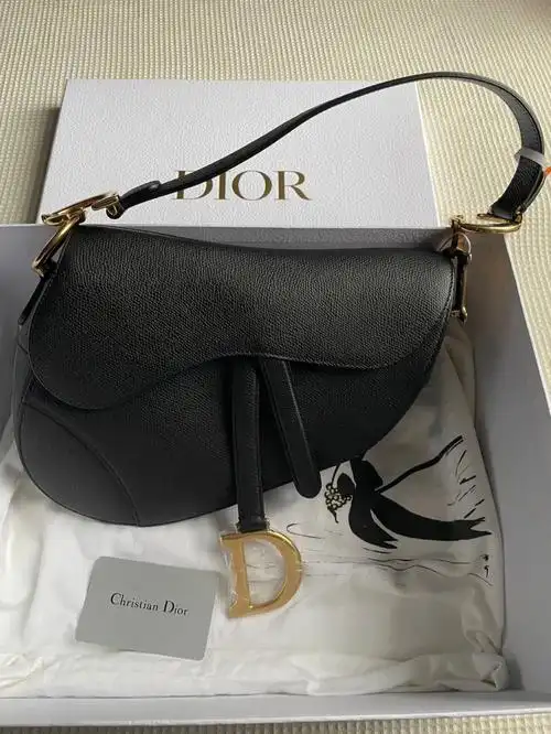 马鞍包 中号 全新 黑金荔枝皮 17900#dior马鞍包  #dior迪奥马鞍包