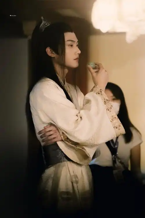 周柯宇古装造型汇总