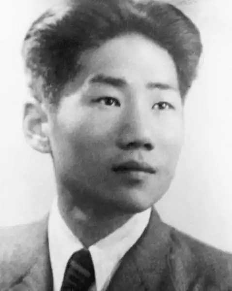 人民英模:毛岸英