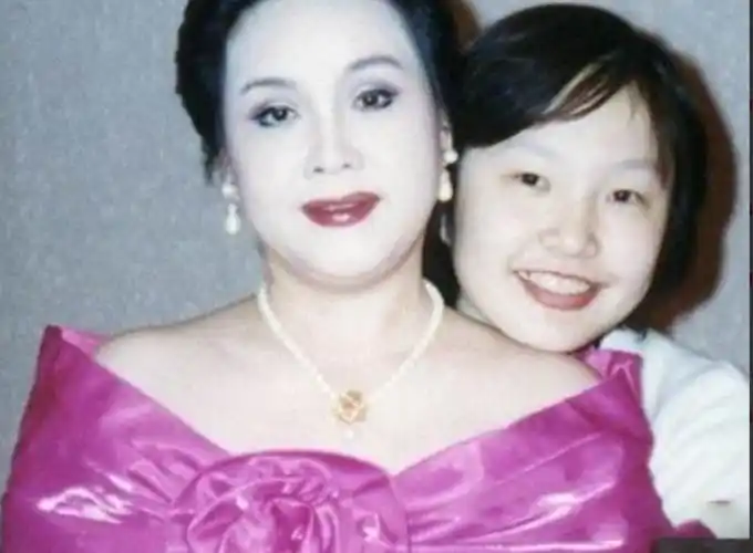 回顾李谷一女儿肖一:心疼母亲如今孤身一人,最大的孝顺就是陪伴