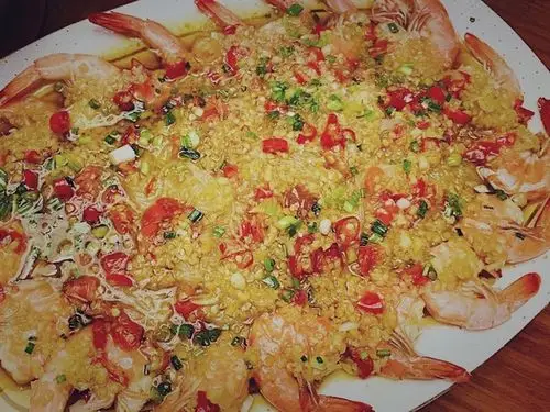 温柔不象样做的蒜泥蒸虾