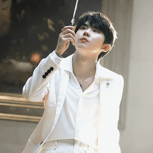 马嘉祺盛世美颜 九敏!真的帅我一脸 绝了!美神降临!__财经头条