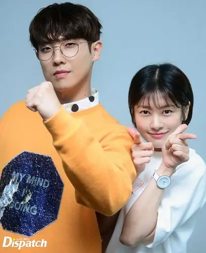 李准 郑素敏 爸爸好奇怪 图片搬运自微博 壁纸 头像