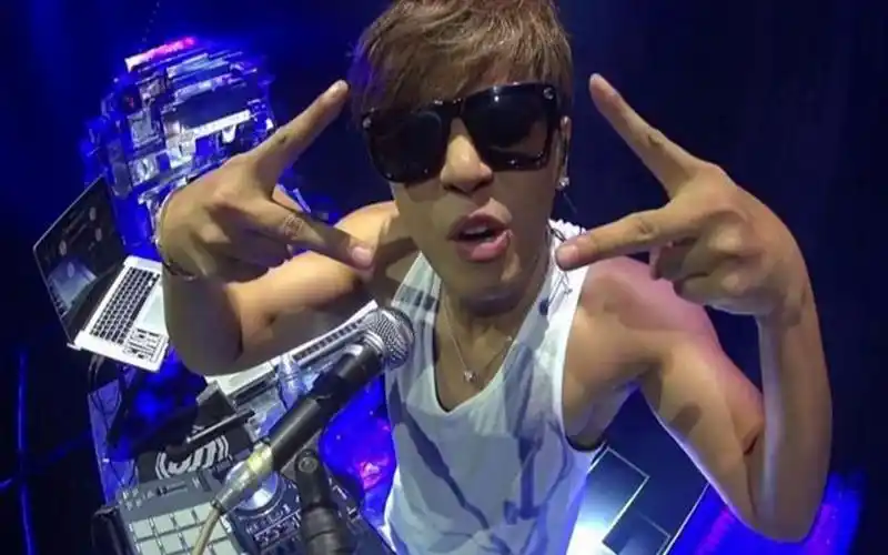 dj《爱不单行》罗志祥现场打碟,尖叫声响起来!