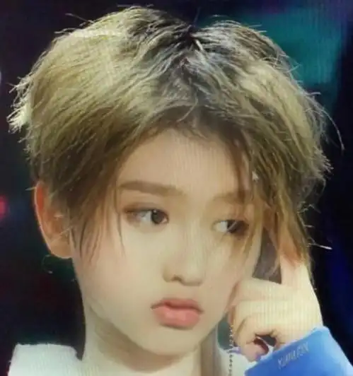 有种"童真"叫宝宝特效,蔡徐坤可爱,任嘉伦很"硬核"